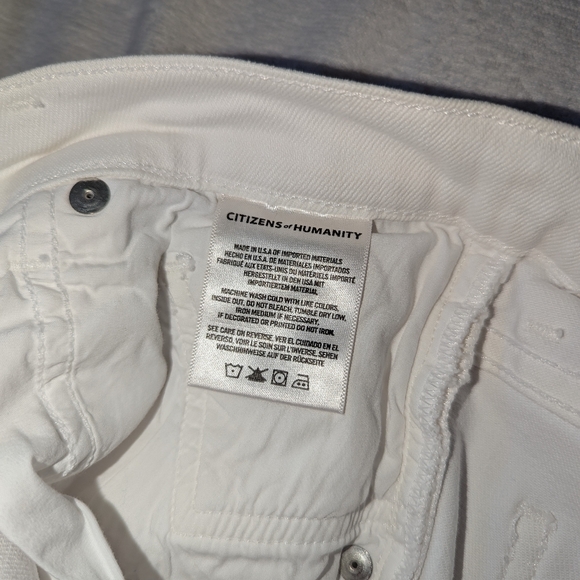 Citizens of Humanity Cutoff Shorts - Picture 3 of 5